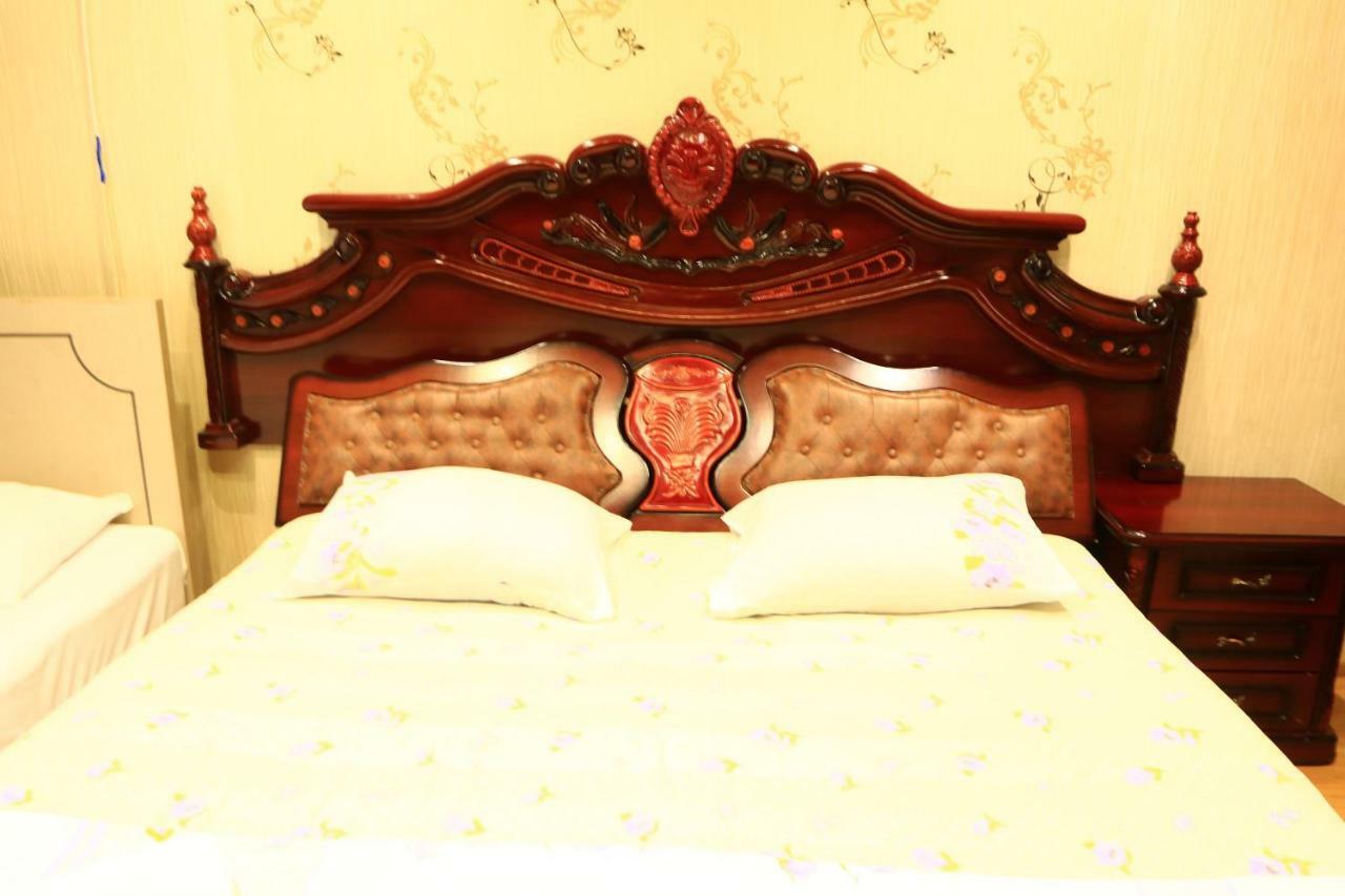 Rainbow Rooms Apart Hotel Makhinjauri Exterior foto