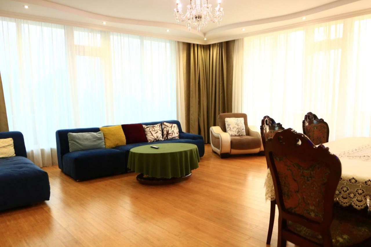 Rainbow Rooms Apart Hotel Makhinjauri Exterior foto